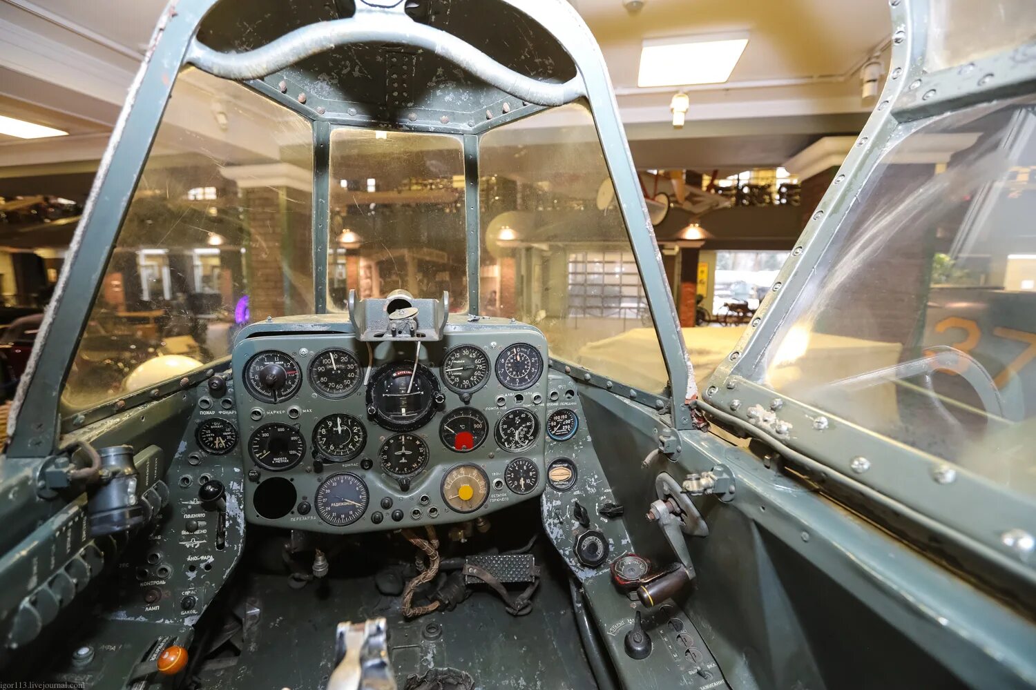 Кабина як. Yak 3 кабина. кабина як-9п. як 7 кабина. кабина як-1.