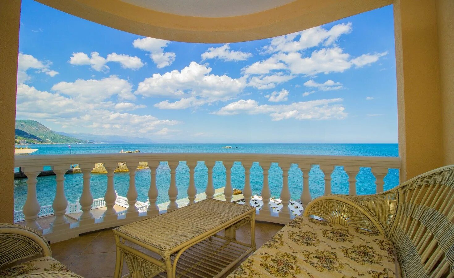 алушта малореченское подгорная улица. алушта крым вилла. "московский" (алушта, малореченское. алушта дома у моря. вилла базилик малый маяк.