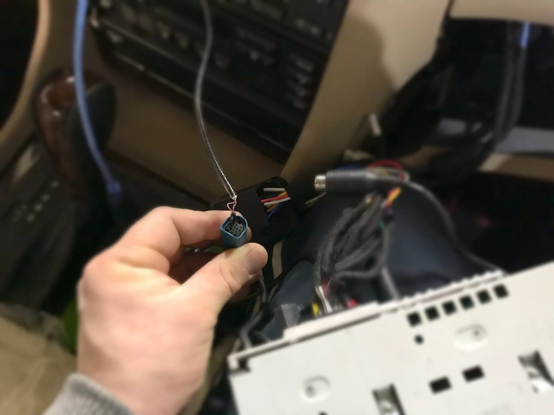 Магнитола фольксваген поло с блютуз. Почему не работает блютуз на магнитоле. Почему не работает блютуз на магнитоле. Навигационная корзина карман blaupunkt nx mondeo mk4. Почему не работает блютуз на магнитоле.