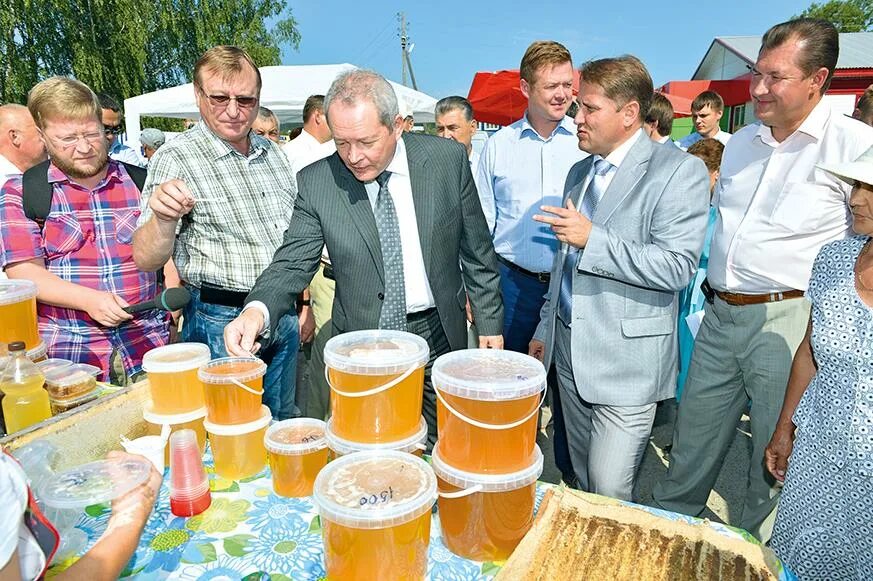 Подслушано уинское в контакте оппозиция родник. Медовый спас село Уинское. Село Уинское Пермский край. Краевой фестиваль медовый спас Уинское. Медовый спас Уинское 2022.