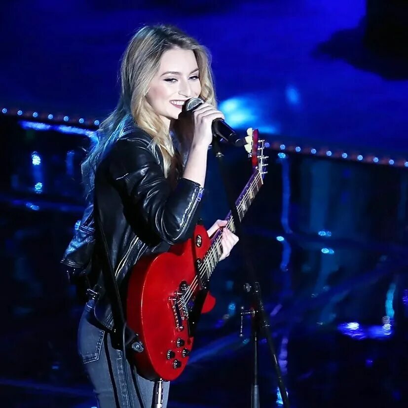 анжелика варум дочь елизавета. дочь варум и агутина сейчас. леонид агутин дочь елизавета варум. анжелика варум и леонид агутин. елизавета варум.