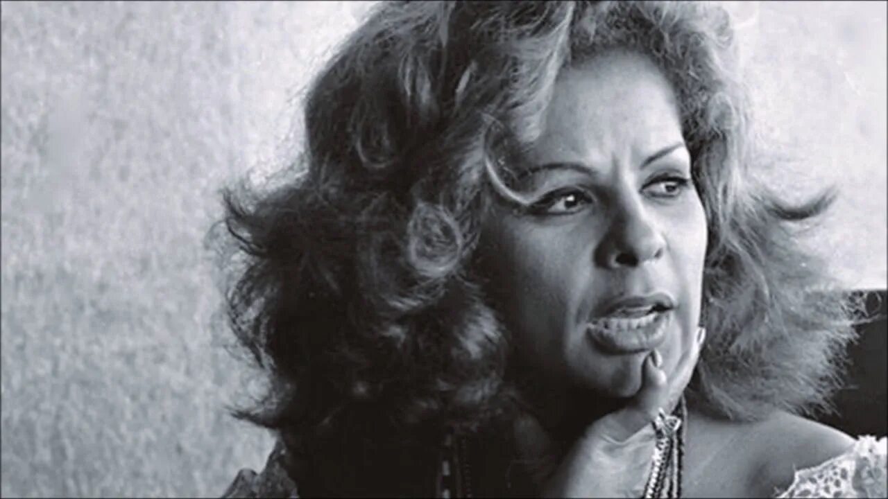 Marina b. Marina e. Монако бич. Marina e. Marina e.