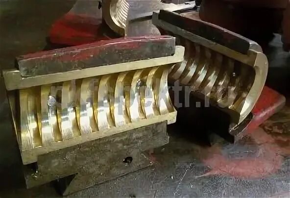 Маточная гайка токарного станка