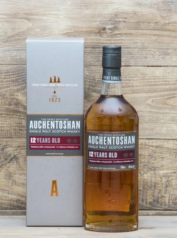 Auchentoshan цена 0.7. Окентошен 12 лет. Окентошен сингл Молт скотч виски. Виски от 5000 рублей. Auchentoshan 12 years штрихкод.