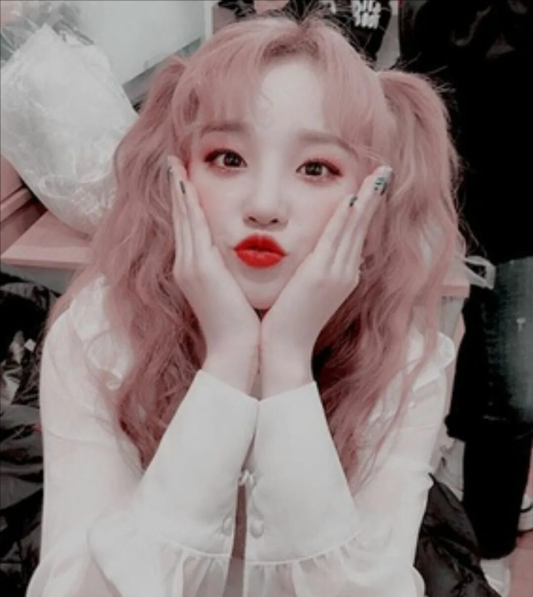 Юци джи айдл без макияжа. Кпоп джиайдл. Чон соен. Gidle kpop участницы. Кпоп группа gidle участницы.