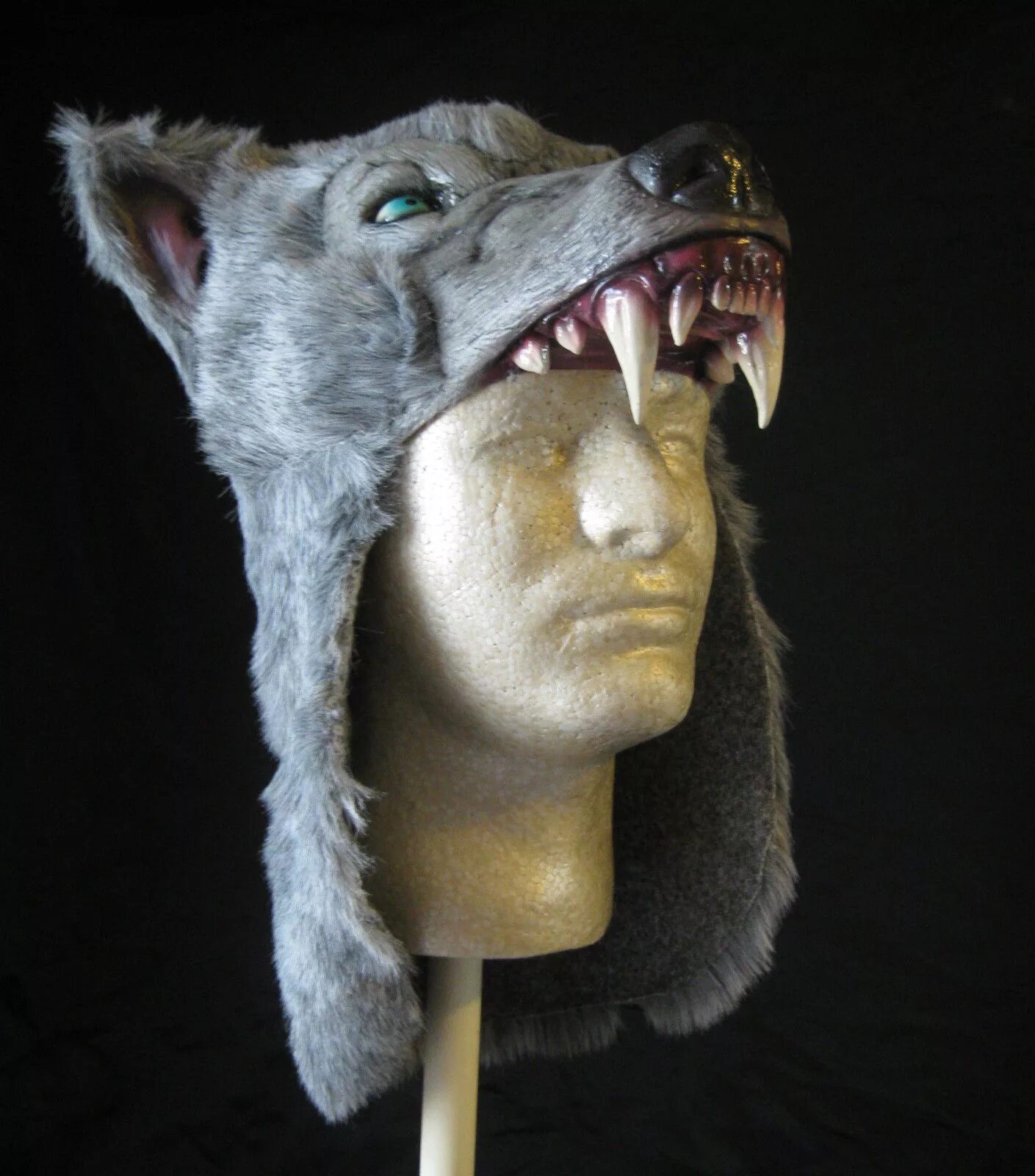 Шапка волка для мальчика. Шапки с ушками для детей. Сделать волку шапку. Шапочка волка. Шапка волка для мальчика.