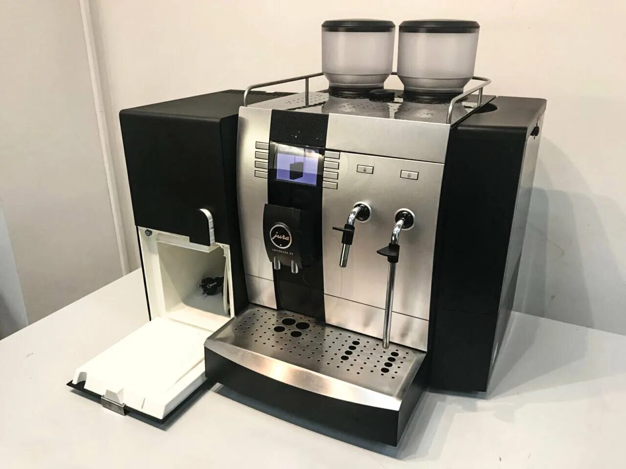 рожковая кофемашина jura. кофемашина jura j9. кофемашина jura impressa x9 platinum. обслуживание кофемашин jura. обслуживание кофемашин jura.