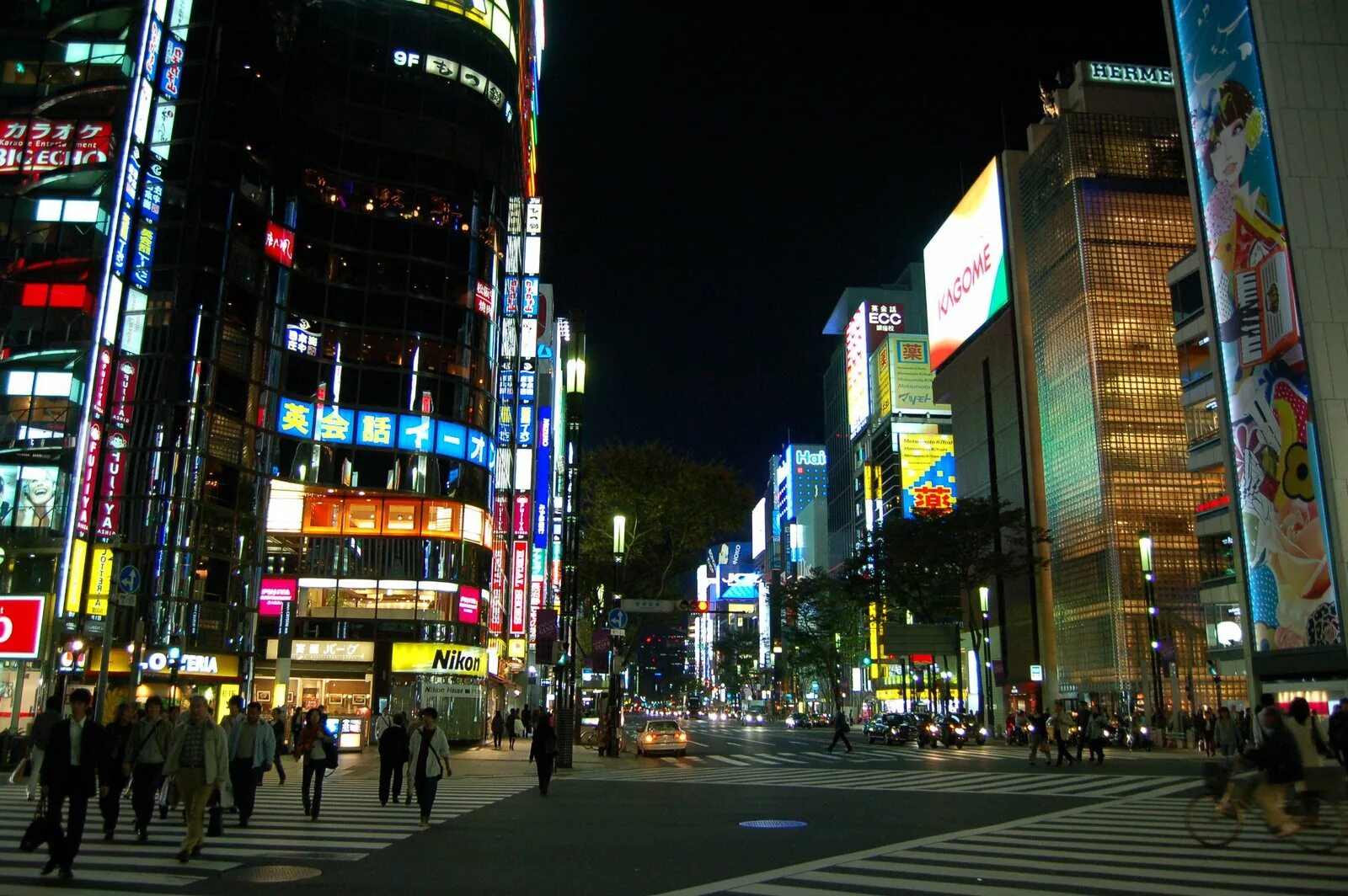 Ginza tokyo. Район Гинза в Токио. Улица Гинза в Токио. Квартал Гиндза в Токио. Гинза Япония Токио.