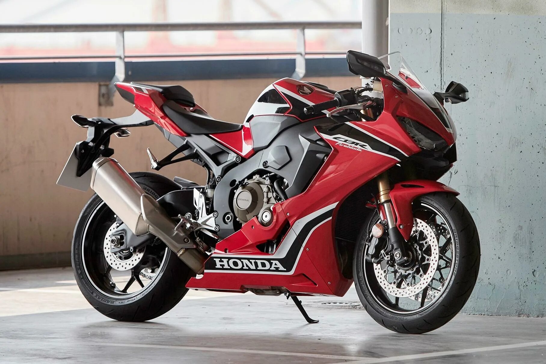 Honda cbr1000rr. Мотоцикл Honda cbr1000rr Fireblade. Honda cbr1000 2017. Honda cbr1000rr 2017.