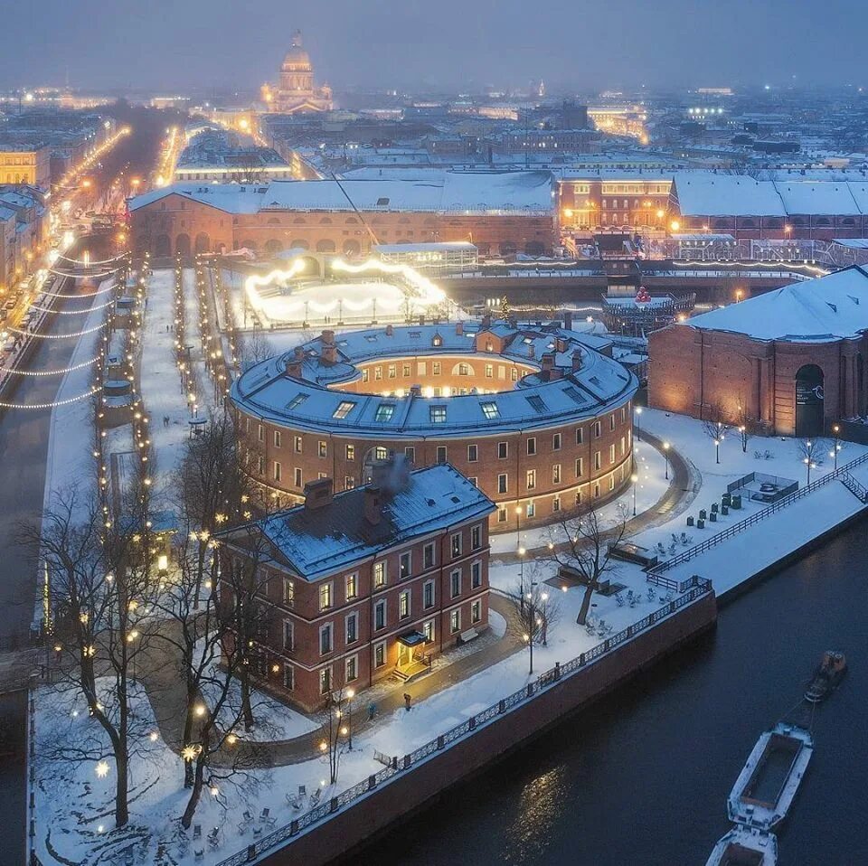 Северное спб. Новая Голландия Санкт-Петербург. Новая Голландия Питер. Парк в Питере новая Голландия. Остров новая Голландия в Санкт-Петербурге зимой.