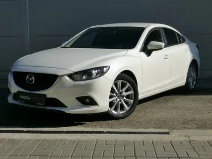 Mazda белая
