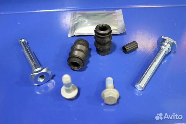 Ремкомплект суппорта ford transit. Направляющие переднего суппорта ford mondeo 4. Направляющие переднего суппорта ford transit. 7701207961 ремкомплект тормозного суппорта. Направляющие заднего суппорта форд мондео 2.