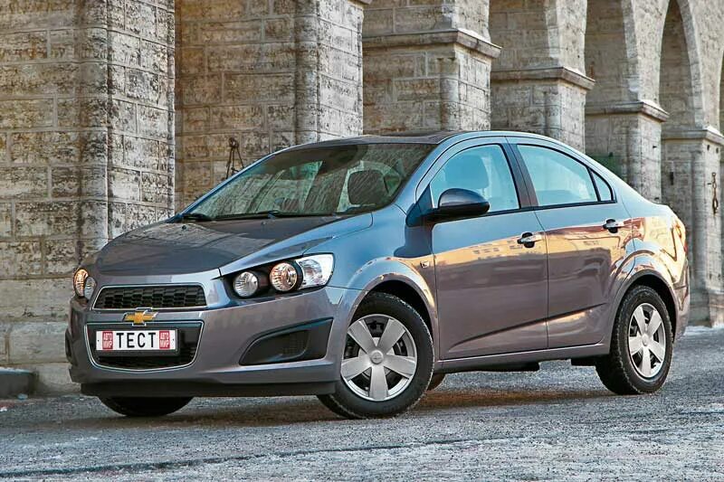 Chevrolet Aveo 2 поколения. Шевроле Авео седан 2 поколение. Шевроле Авео 1 и 2 поколение. Авео 3 поколения. Купить авео автоматом