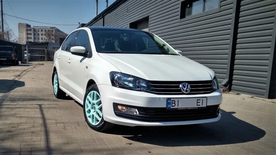 Купить поло 1.4. Поло 1.4 TSI. Polo sedan 1.4 TSI. Фольксваген поло 1.4 турбо. Polo gt 1.4 TSI.