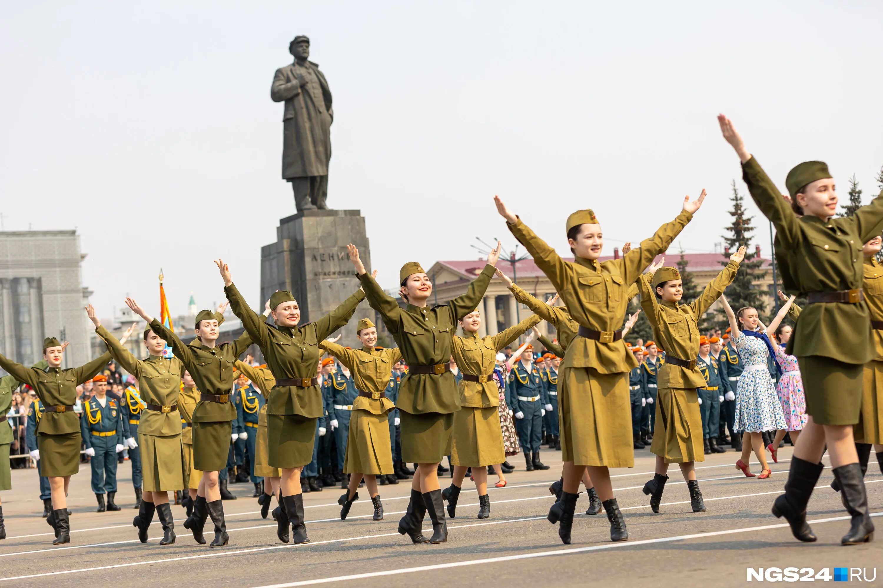 Парад в минске 2025 на 9 мая. Парад 9 мая красноярск. парад в честь 9 мая. парад 9 мая 2025. парад в честь 9 мая в минске.