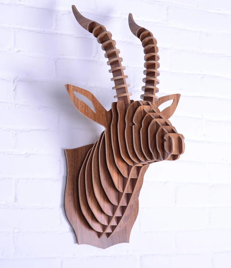 декоративные головы. голова оленя на стену. декоративные головы. декорации из папье маше. гипсовый бюст давида.