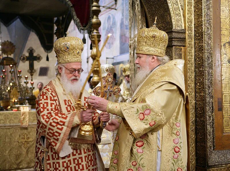 лука патриархия.