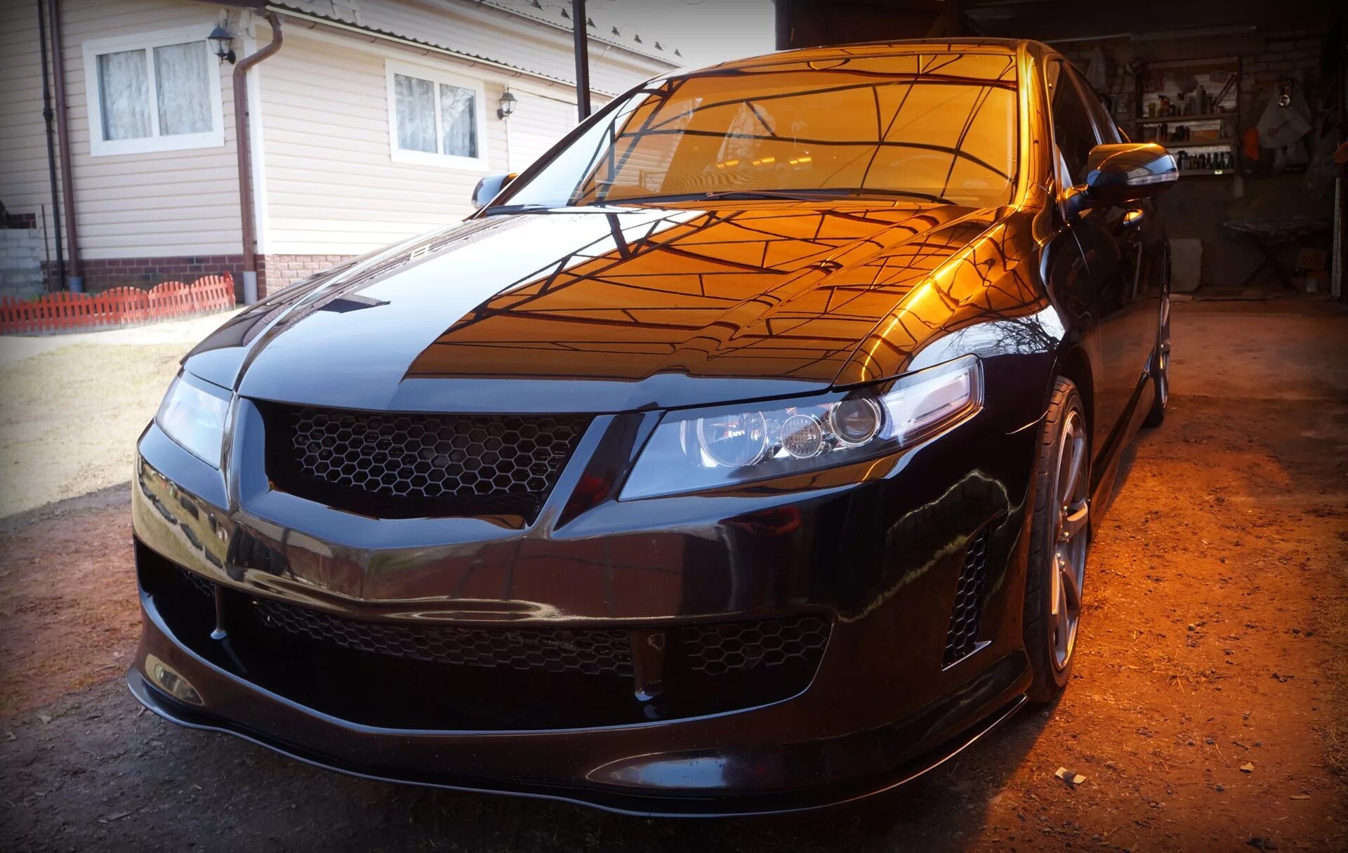 Бампер mugen. Бампер mugen honda accord 7. mugen honda accord 7 бампер передний. бампер муген хонда аккорд 7. бампер мюген аккорд 7.