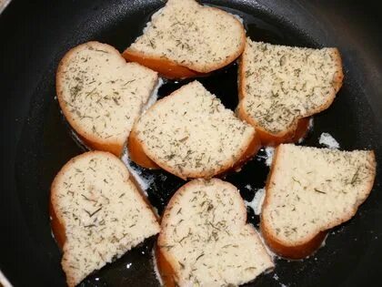 Хлеб с яйцом на сковороде калорийность