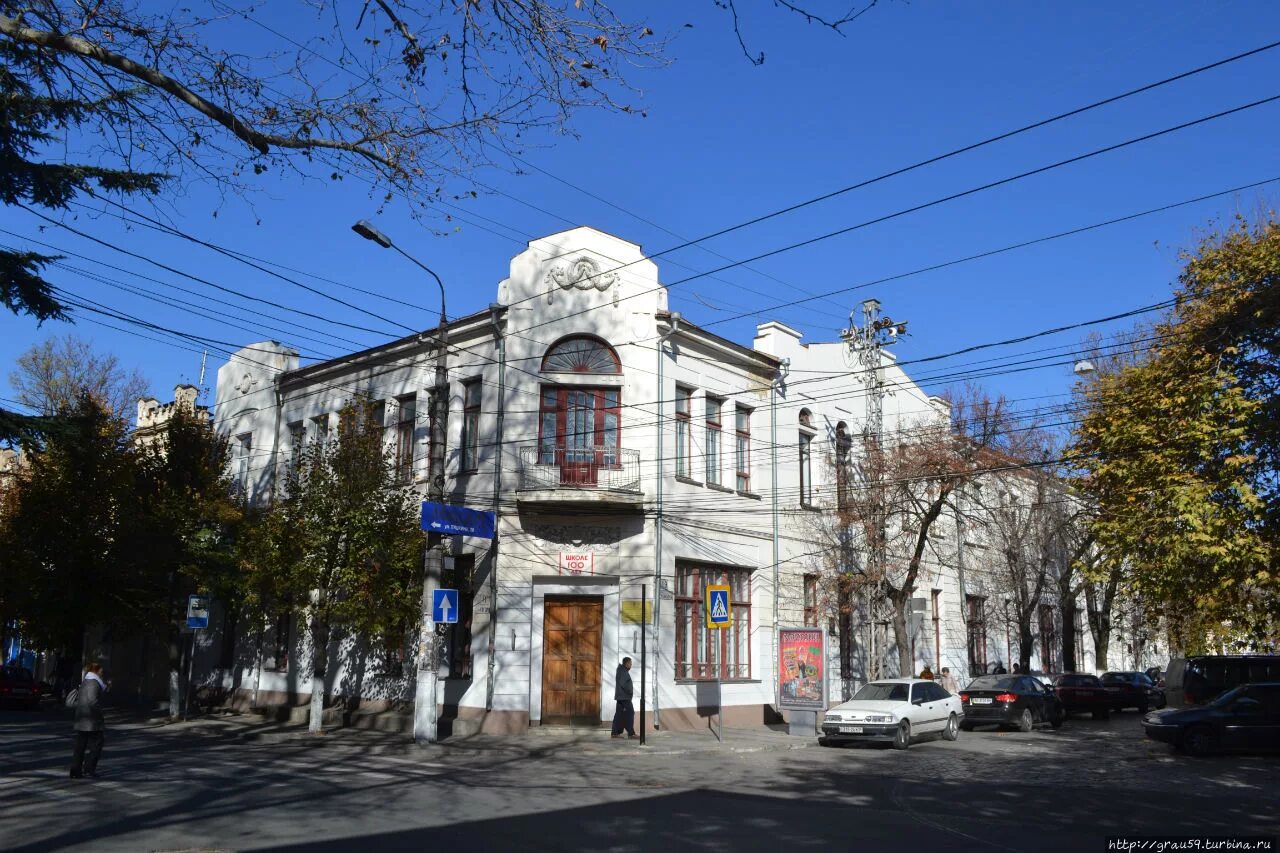 Гнесиных знаменка 12. Музыкальная школа 3 иркутск. Гоголя, 7. Мемориальный музей н. Нежин гимназия высших наук гоголь.