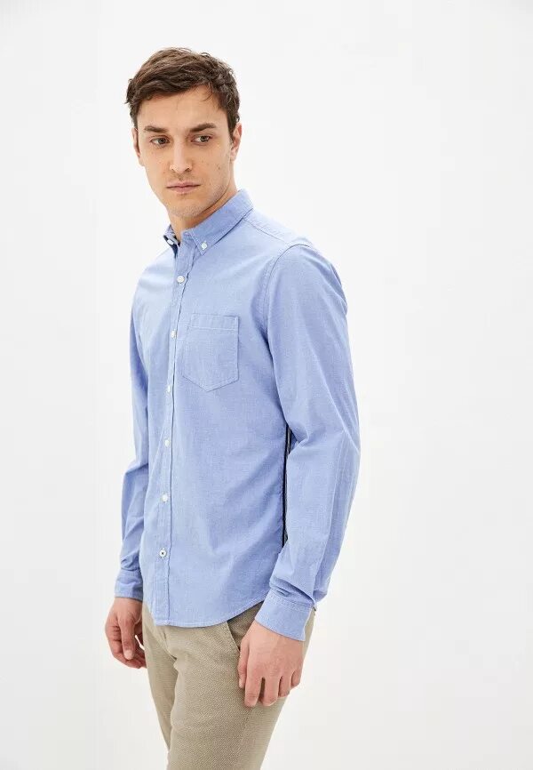 Рубашка в полоборота. Серая рубашка. Мужчина в рубашке в профиль. Белая футболка мужская сбоку. Рубашка сбоку.