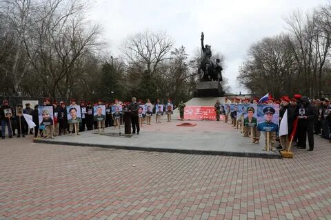 Благодаря героям