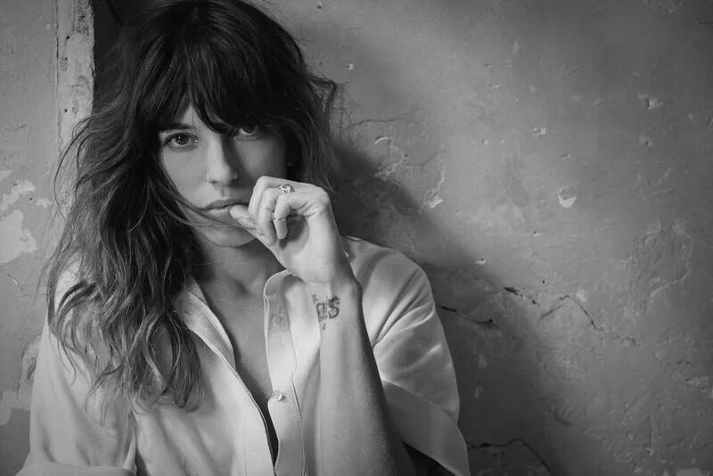 Лу дуайон. Lou doillon singer. лу дуайон фото. дочь джейн биркин лу дуайон.
