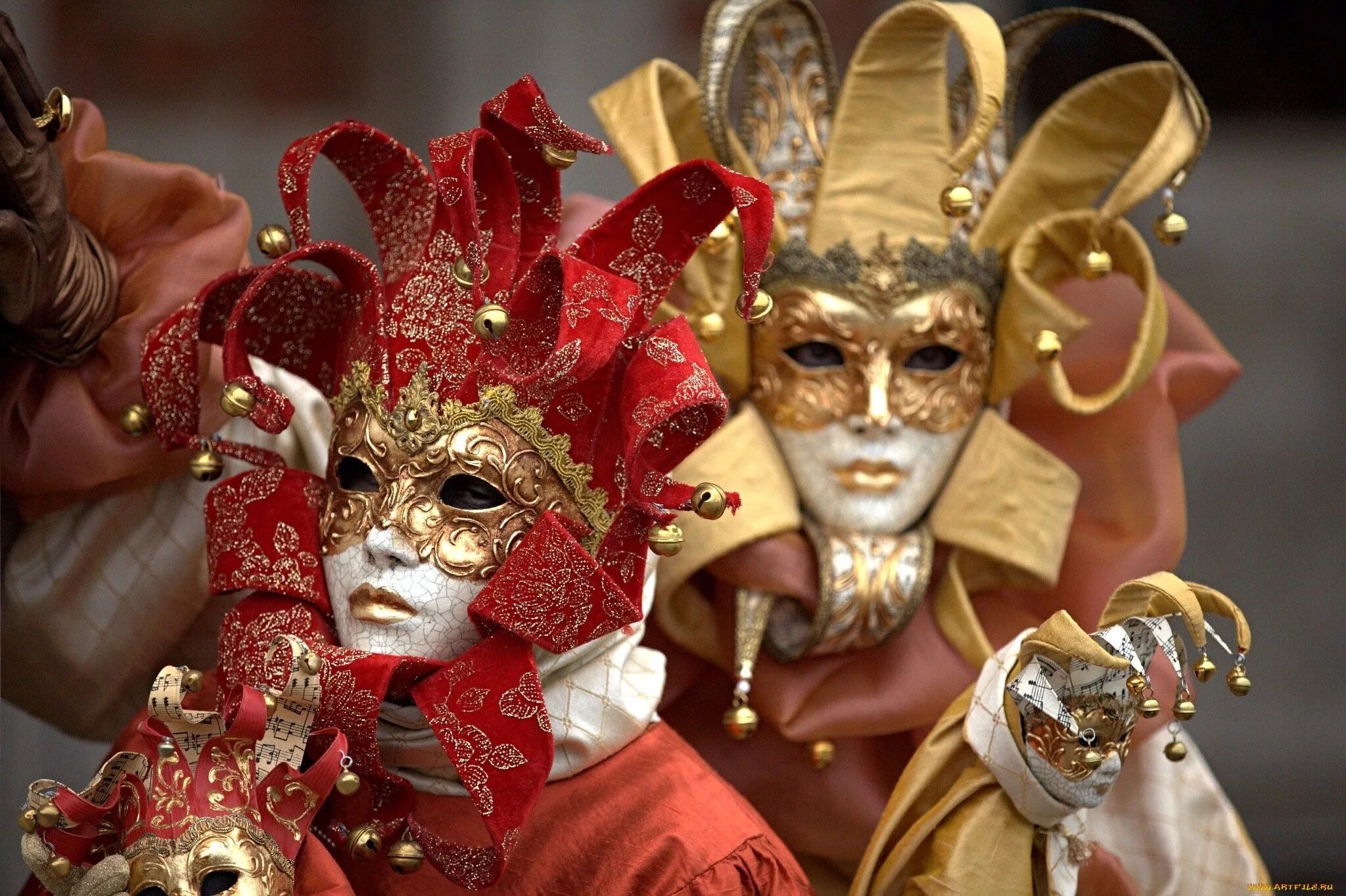 Маска Венеция для карнавала. Венецианский бал-маскарад. Карнавал в Венеции маскарад дети. Карнавальный человек