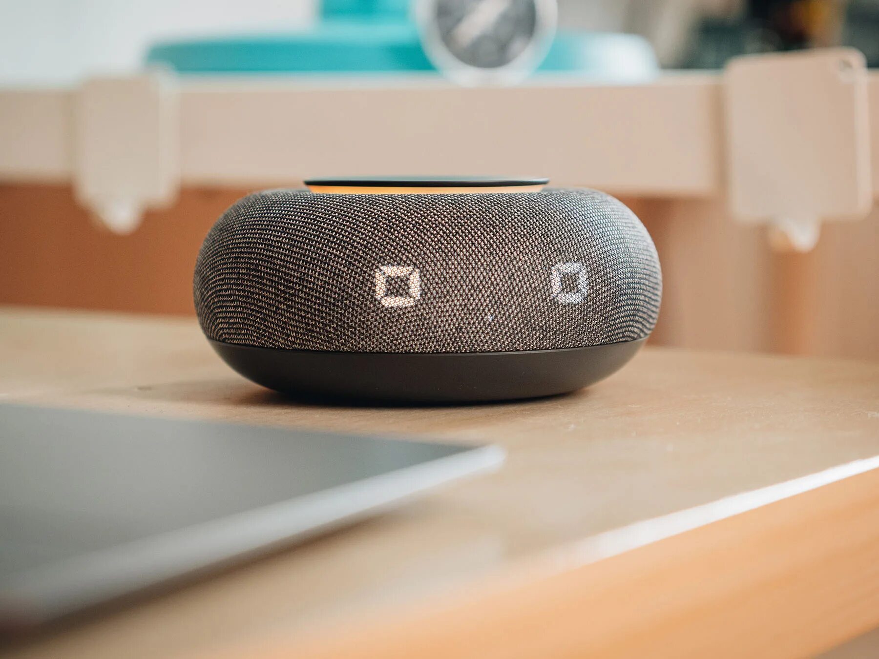 Черная (yndx-0001b). Умная колонка для детей рейтинг. Умная колонка амазон. Станция мини yndx-0004b. Амазон колонка с алисой.