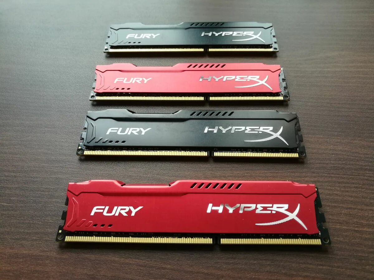 Хорошая игровая память. HYPERX Оперативная память 4гб красная. Планка оперативки 128 ГБ. Планка оперативной памяти на 32 ГБ. Планки с ОЗУ на 32гб.