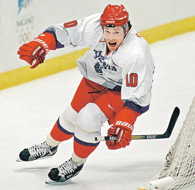 Буре ракета. Павел буре хоккеист нагано. Павел буре хоккеист. Буре ракета. Павел буре уэйн гретцки.