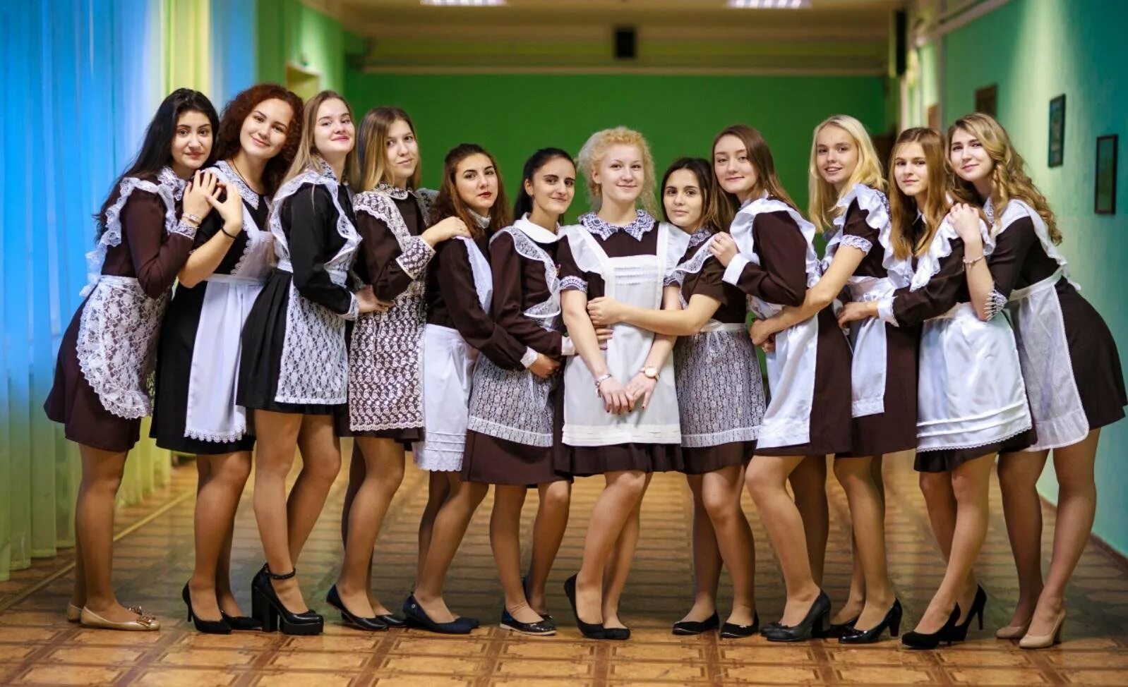 Самую классную школу