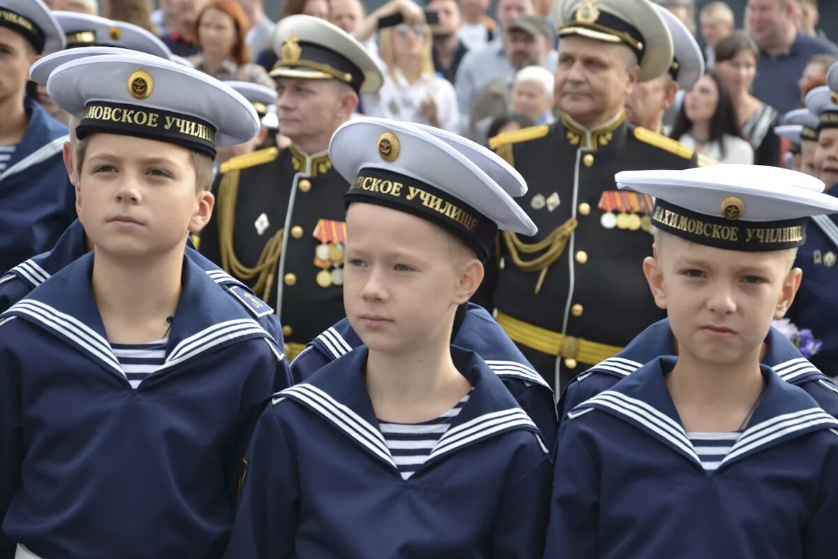 Дневник нахимовского училища. Нахимовское училище в Санкт-Петербурге нахимовцы. Нахимовское военное кадетское училище Калининград. Нахимовское военно-Морское училище Суворовское. Кадеты суворовцы и нахимовцы.