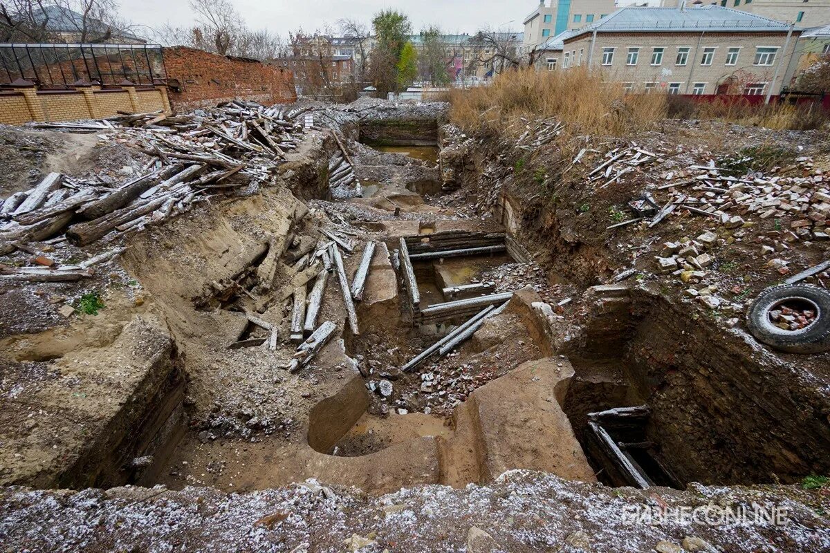 Культурный слой земли. В казани нашли старые строения. Что нашли в казани. Что нашли в казани. В казани нашли старые строения.