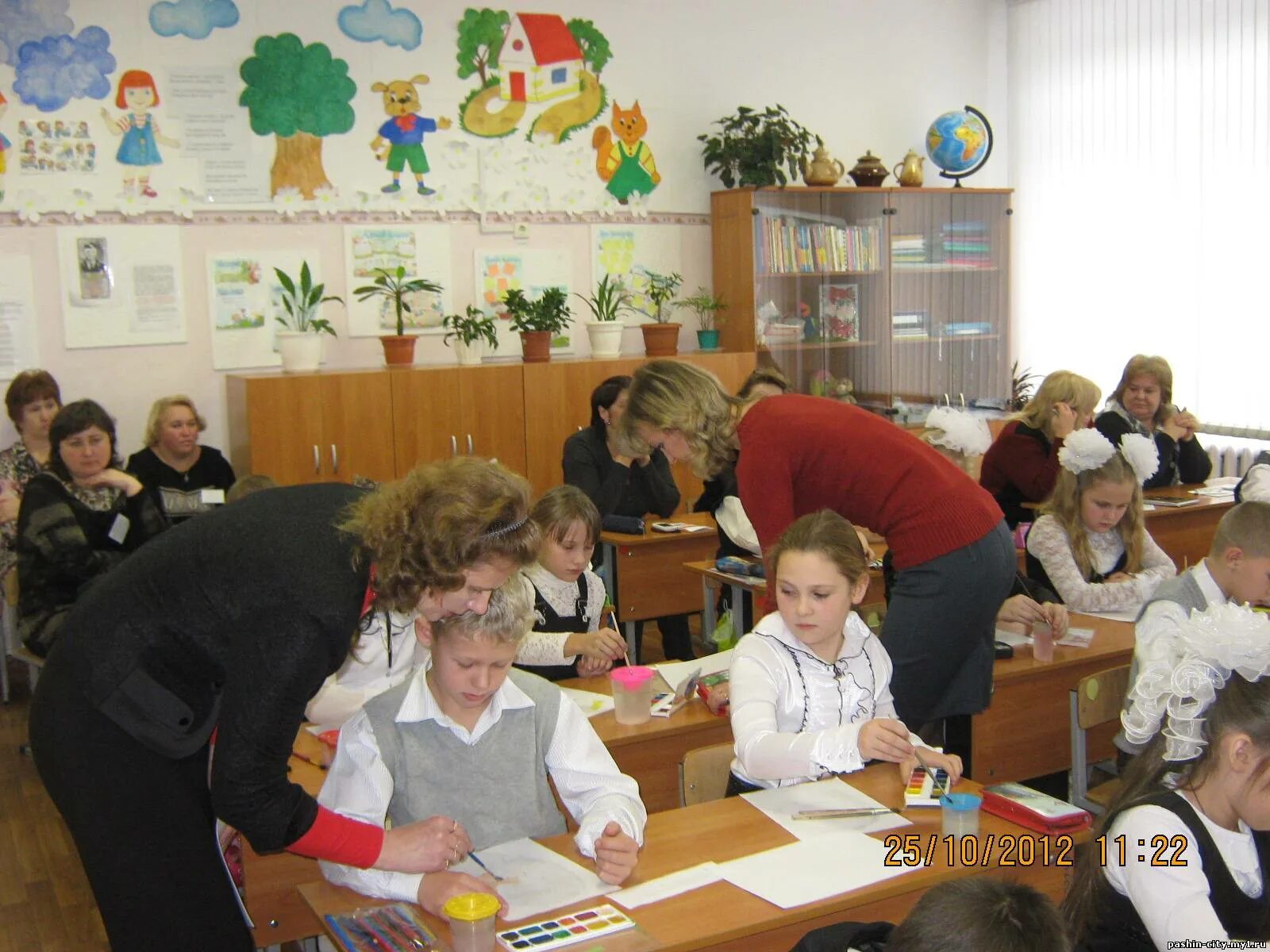 Школа 46. 46 школа москва обручева. школа 46 москва. учителя школы центр рим. школа 46 новосибирск.