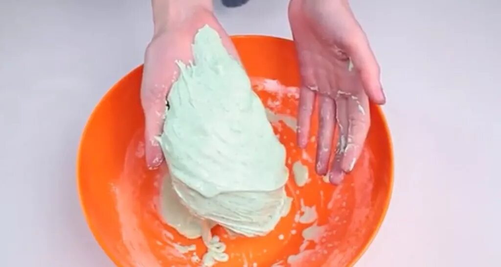 Слайм из соли и муки. Шампунь мука слайм. Слайм из муки и воды. Как сделать слайм без клея. Слайм из шампуня и соды.