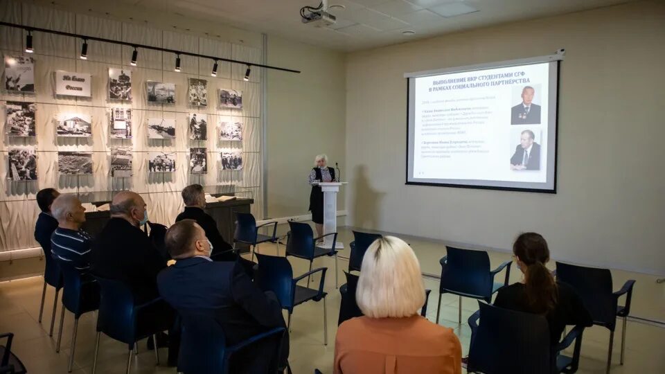 галина визель художник. нематериальное культурное наследие югры. моя югра край в котором я живу. ханты мансийск съезд мастеров. галерея-мастерская геннадия райшева ханты-мансийск.