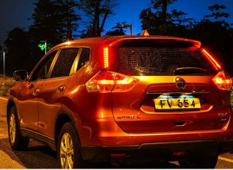Nissan x trail t32 лампа. Задние фонари ниссан х-трейл т32. светодиодные лампы на ниссан х-трейл т32. nissan x-trail 2014 light. атмосферная подсветка nissan x trail t32.