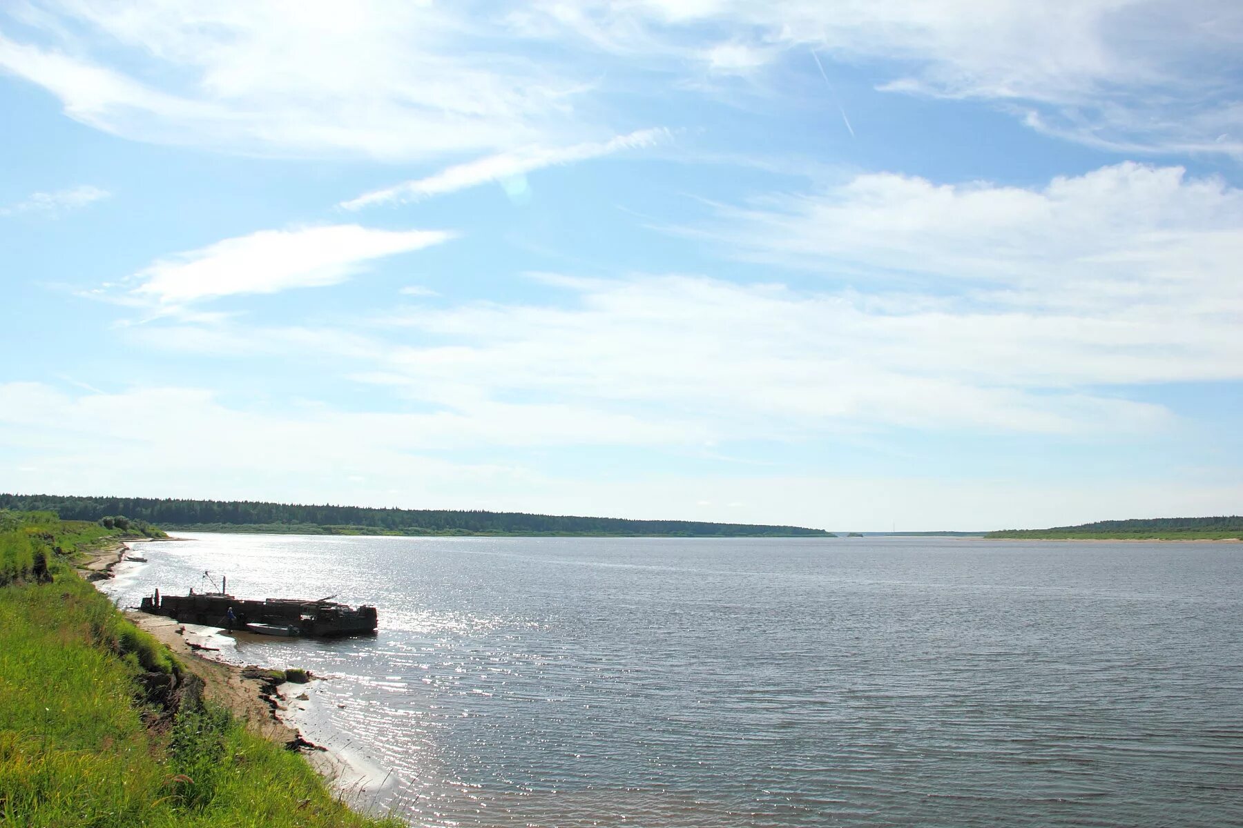 Веркольский монастырь. Усть пинега. Усть-пинега (холмогорский район). Пинега поселок. Берега реки пинеги.