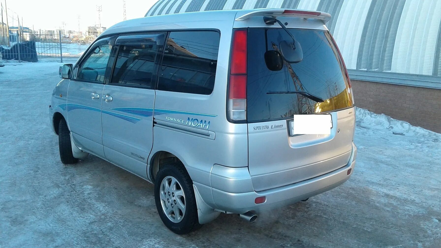 Куплю лит айс ноах. Toyota Town Ace Noah 2000. Тойота Lite Ace Noah 2000. Toyota Town Ace Noah. Тойота Town Ace 2000 г.