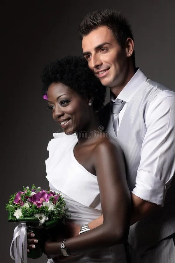 Мем black man and white woman. White women black man. Happy white woman with white man. White women black man. Джимон хонсу и кимора ли.