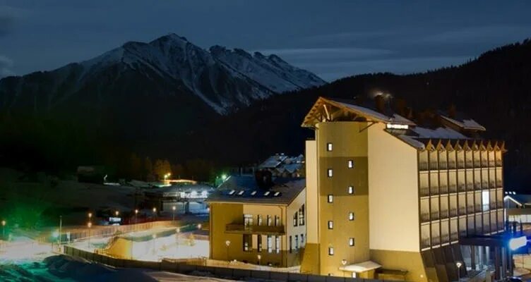 Архыз романтика 1. Туристско-рекреационный комплекс архыз. Отель романтика архыз. Поселка романтик курорта архыз. Гостиничный комплекс архыз.