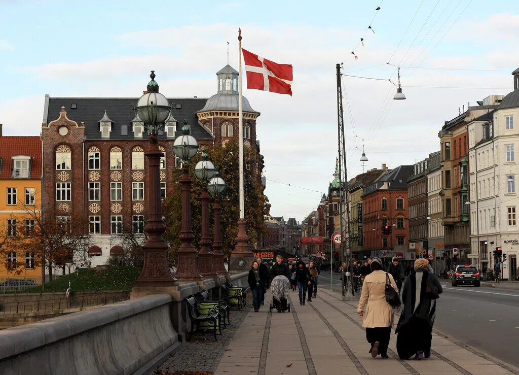 Сколько времени в дании. Копенгаген столица Дании. Столица Дании Копенгаген фото. Северная Европа Копенгаген.