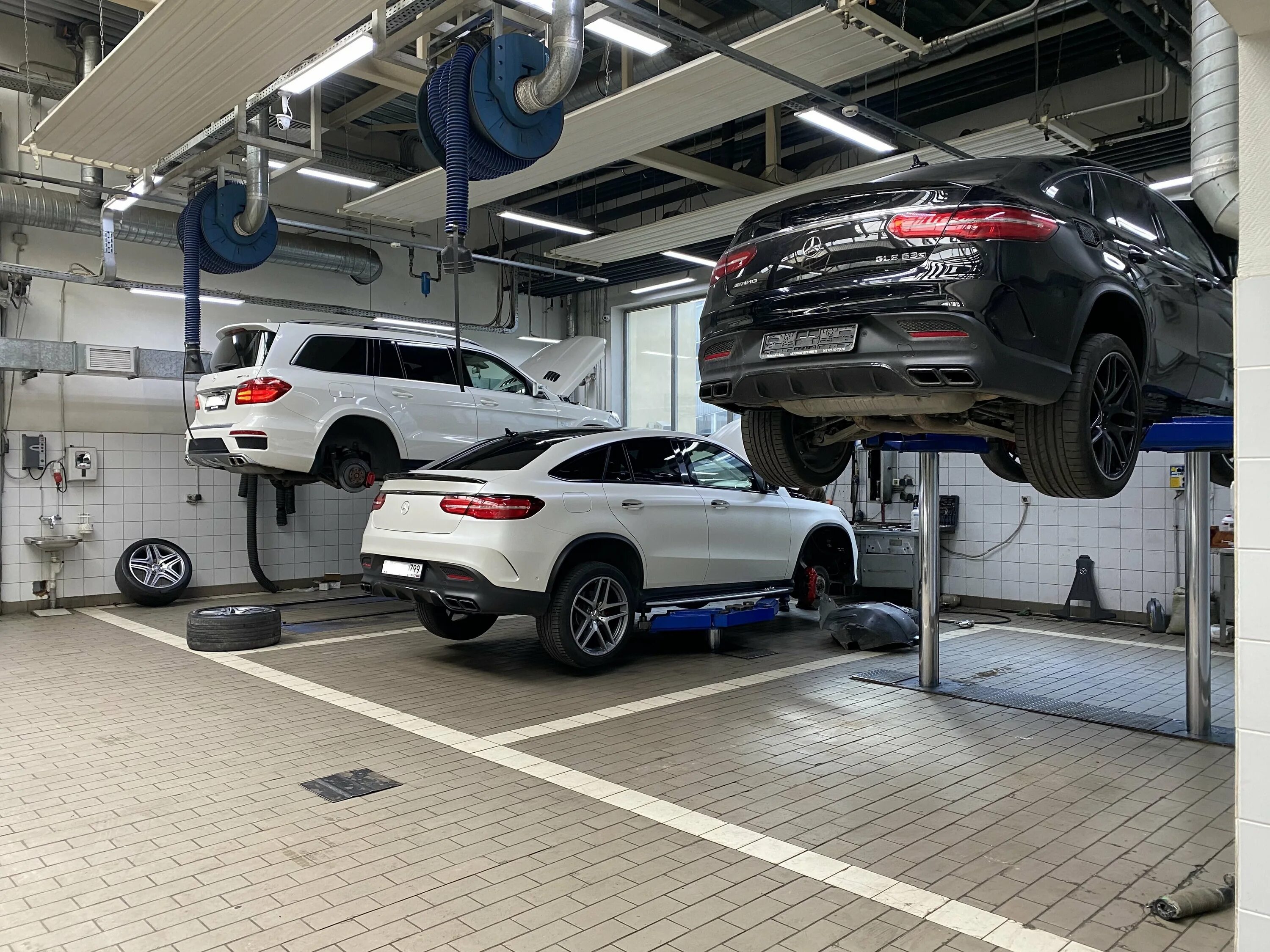 Амг гараж. Автосервис amg. amg garage москва. сто amg гараж.