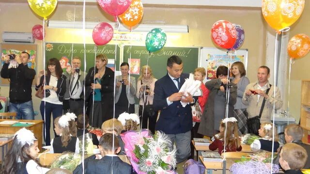 Адхамов бахтияр марксович семья. Адхамов бахтияр марксович семья. Адхамов бахтияр марксович. Дальневосточный бизнесмен бахтияр салимов. Лачин ихтиярова.