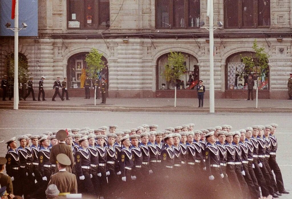 Парад Победы 1995. Парад 1995 года в Москве на красной площади. Парад Победы 1995 в Москве. Парад Победы в 1995 году в Москве.