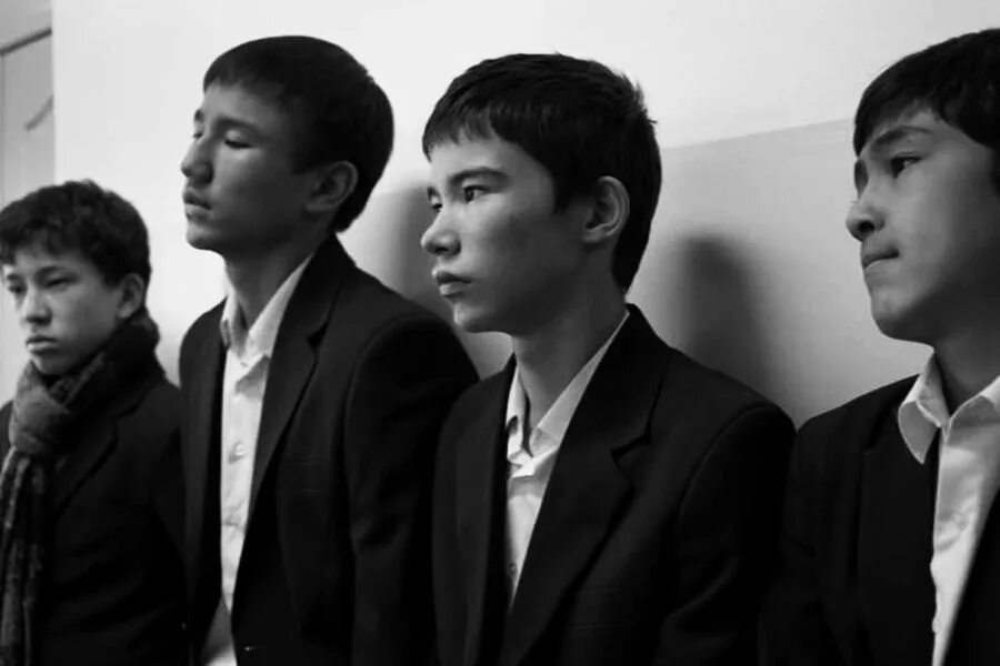 Lesson 2013. Уроки гармонии 2013. уроки гармонии фильм. казахстанский сериал про школьников. уроки гармонии фильм казахский.