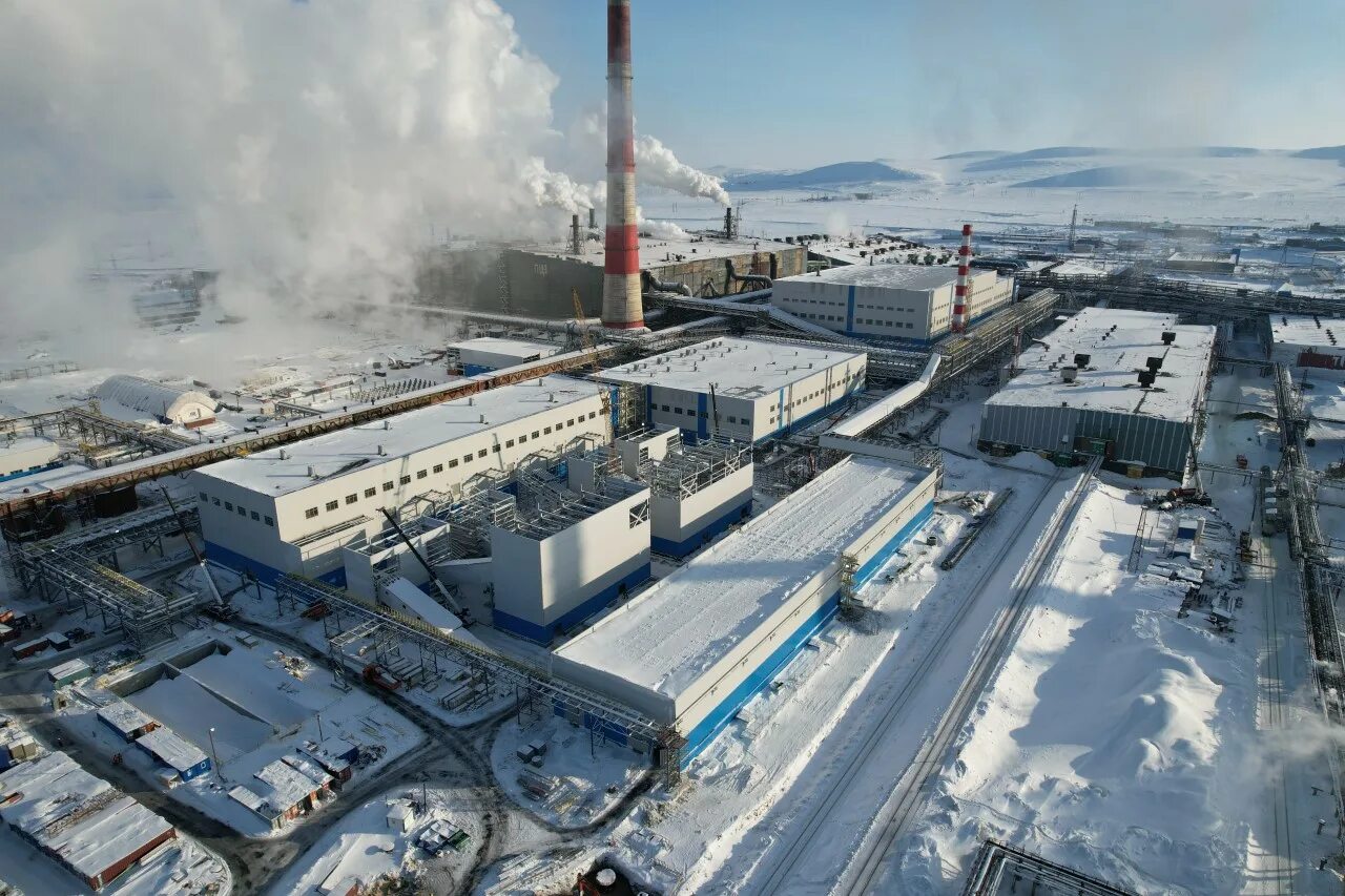 Нмз норильск. Надеждинский металлургический завод норильск. Норильский никель комбинат. А. Заполярный филиал норильский никель завод.