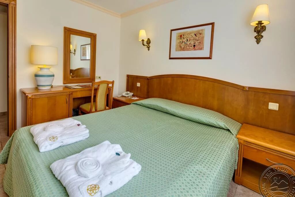 Akka claros hotel отзывы. Akka Claros Hotel 4* кириш,. Akka Claros Hotel 4 Кемер. Akka Hotels Claros акка Кларос отель. Akka Claros Hotel 4 пляж.