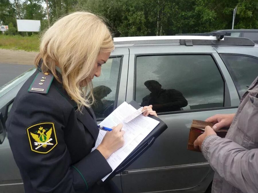 Приставы деловой проезд. Приставы деловой проезд